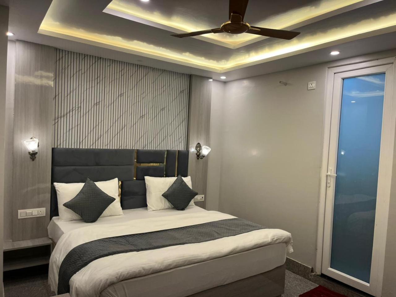 Hotel Grand Safari Kotdwāra Εξωτερικό φωτογραφία