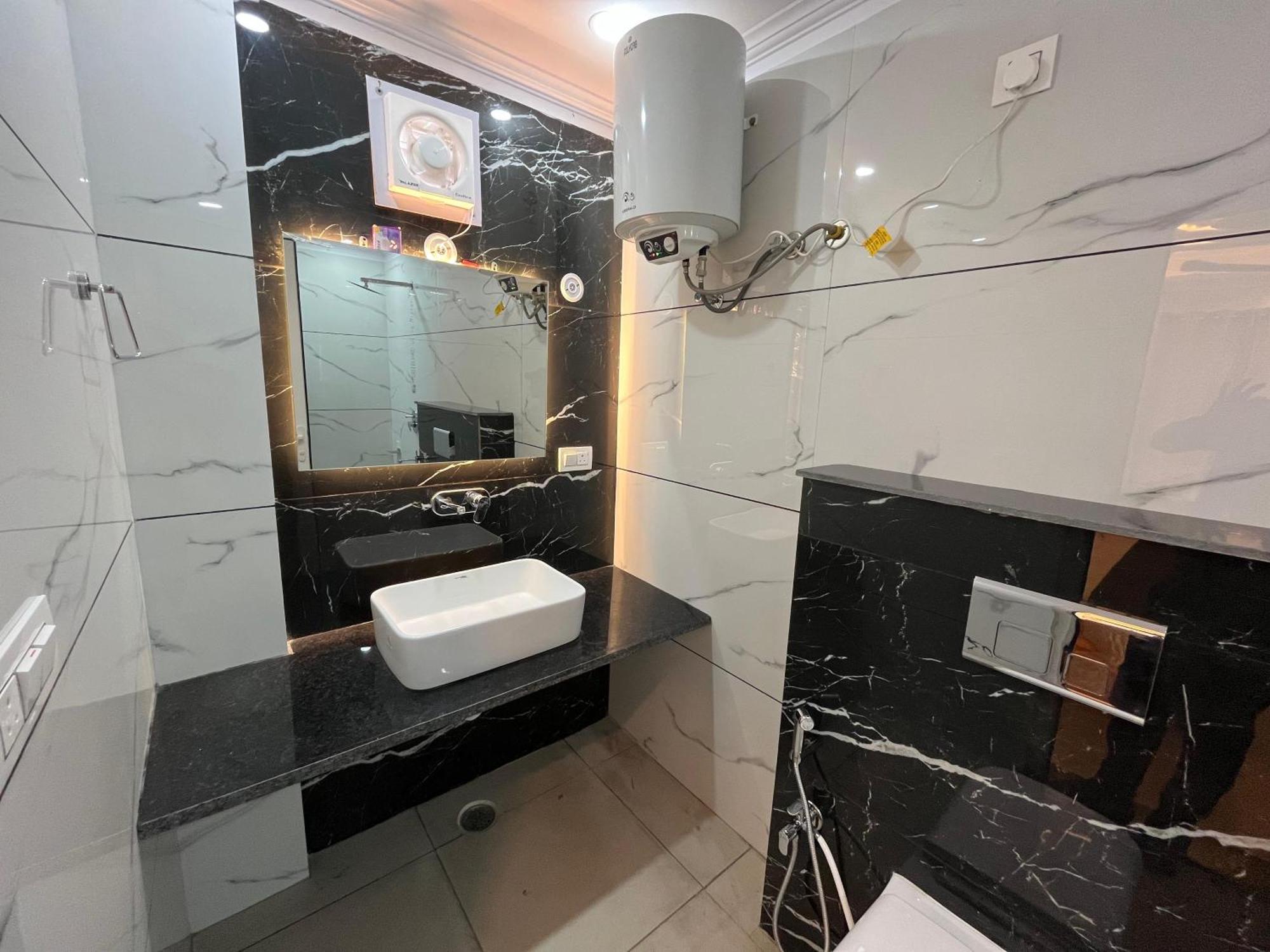 Hotel Grand Safari Kotdwāra Εξωτερικό φωτογραφία