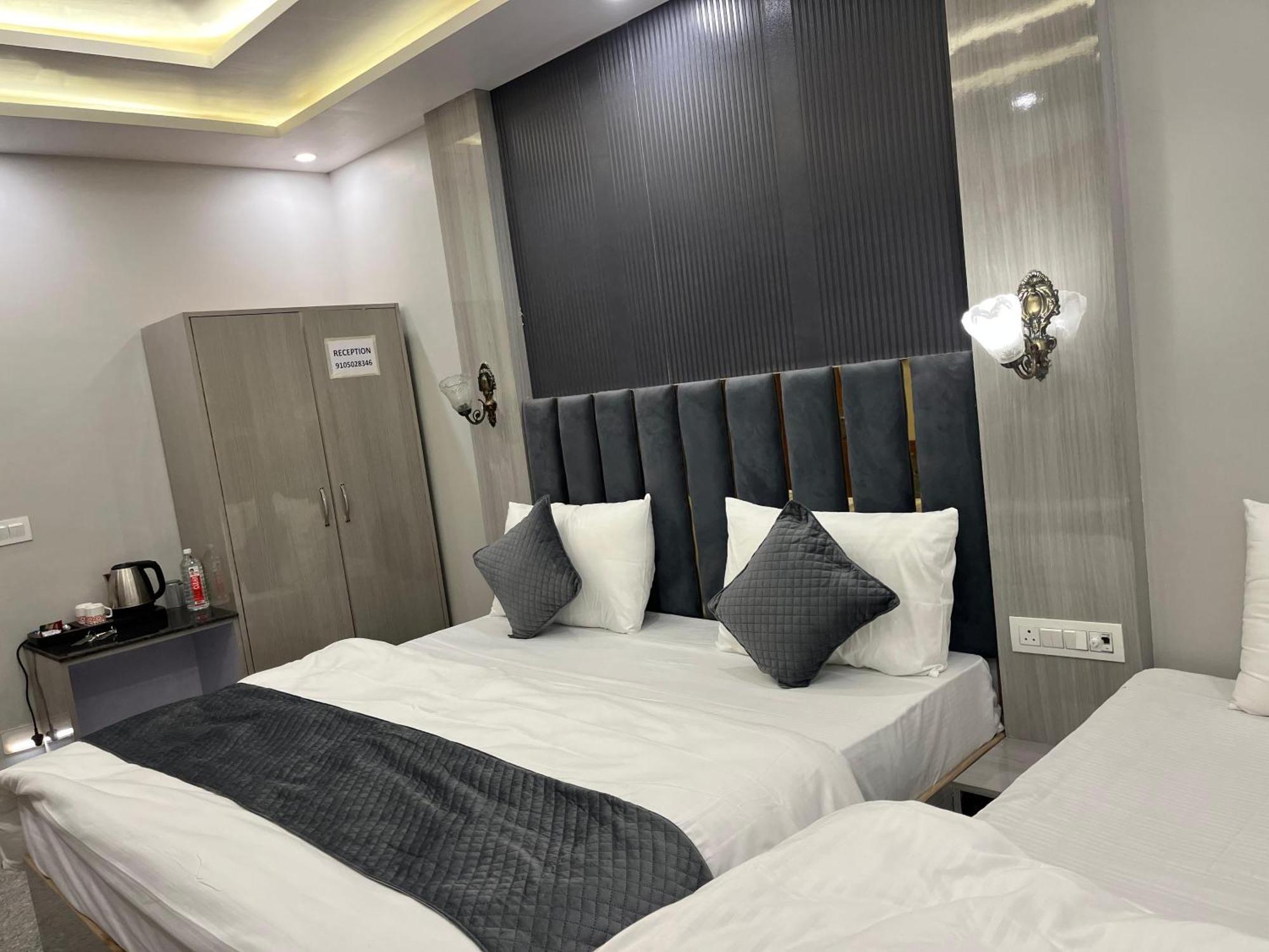 Hotel Grand Safari Kotdwāra Εξωτερικό φωτογραφία